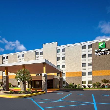 Holiday Inn Express Pittston - Scranton Airport By Ihg エクステリア 写真