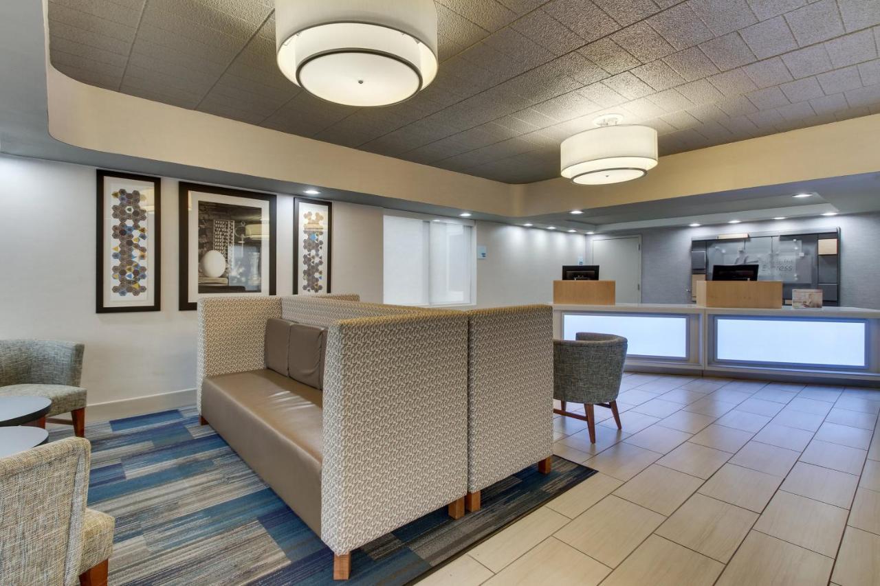 Holiday Inn Express Pittston - Scranton Airport By Ihg エクステリア 写真