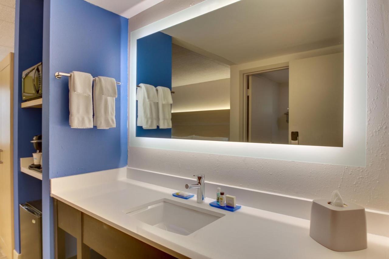 Holiday Inn Express Pittston - Scranton Airport By Ihg エクステリア 写真