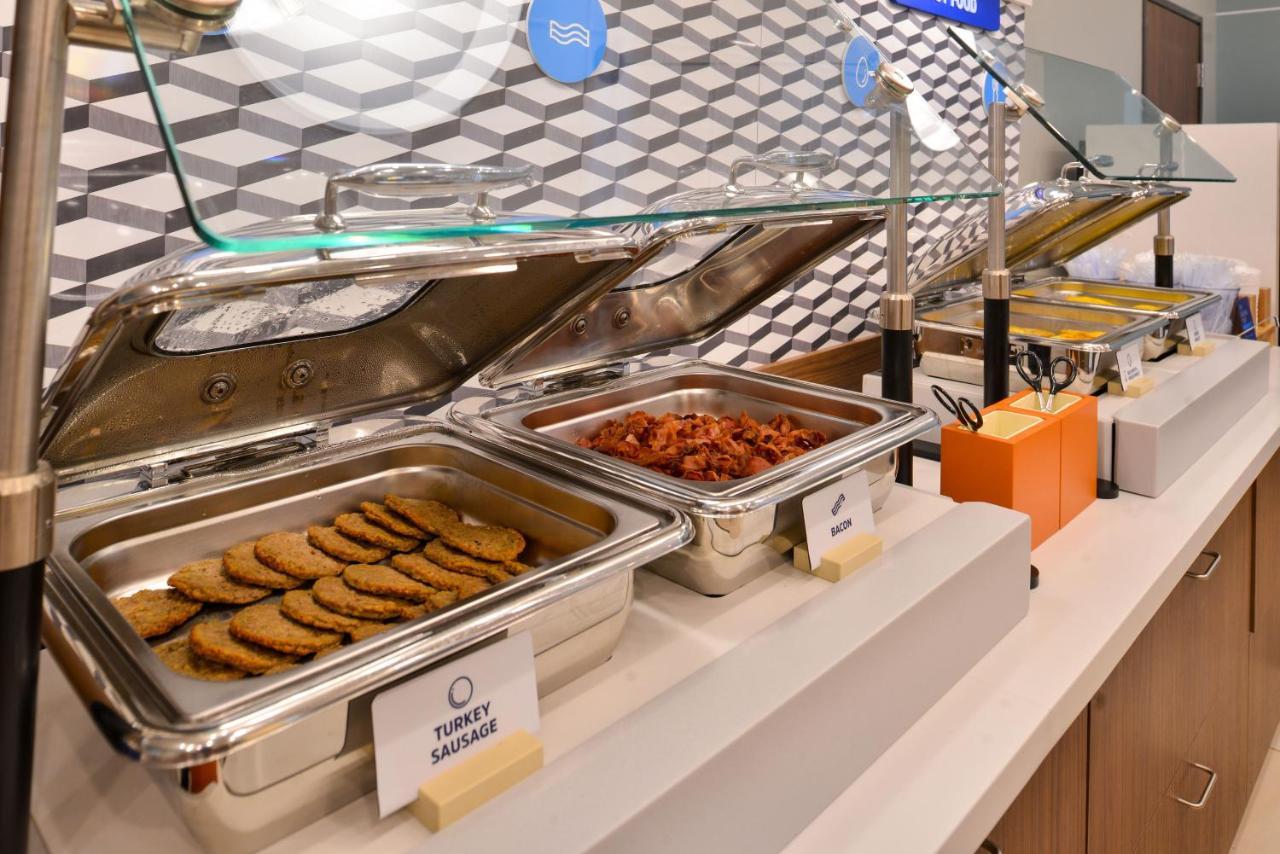 Holiday Inn Express Pittston - Scranton Airport By Ihg エクステリア 写真